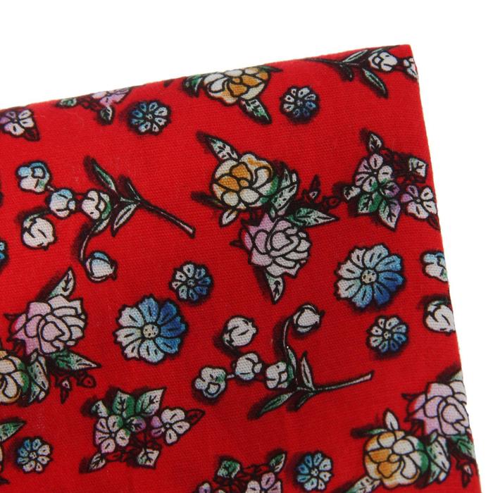 Ткань, мелкий цветочек на красном, ширина 150 см